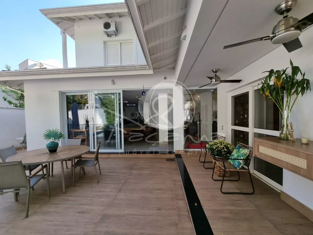 Casa de Condomínio à venda com 4 quartos, 351m² - Foto 10