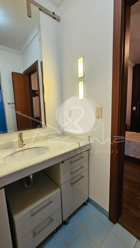Casa de Condomínio à venda com 4 quartos, 328m² - Foto 3