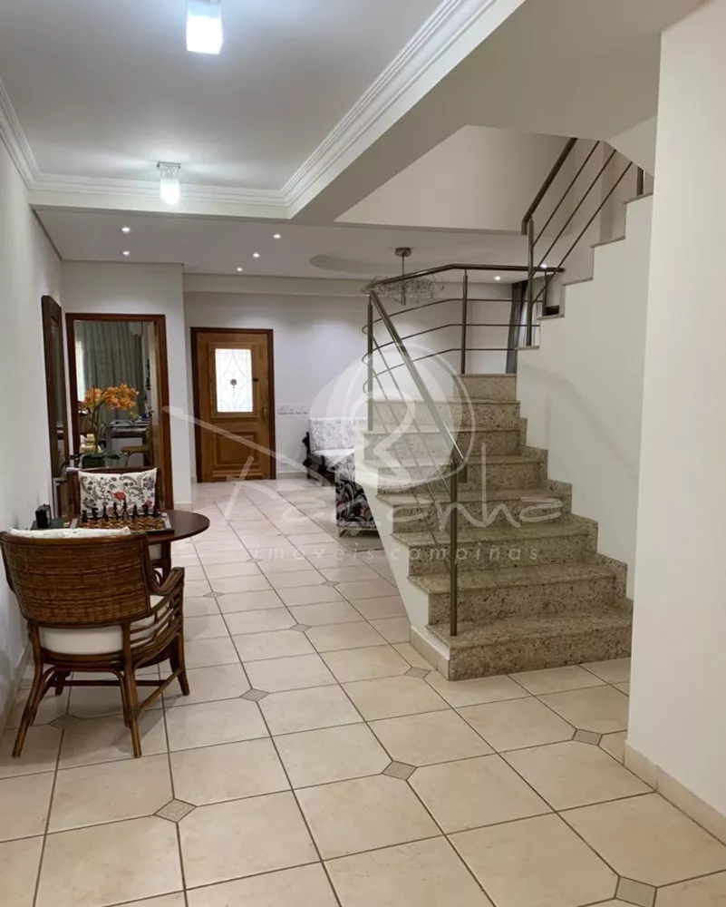 Casa de Condomínio à venda com 4 quartos, 240m² - Foto 3