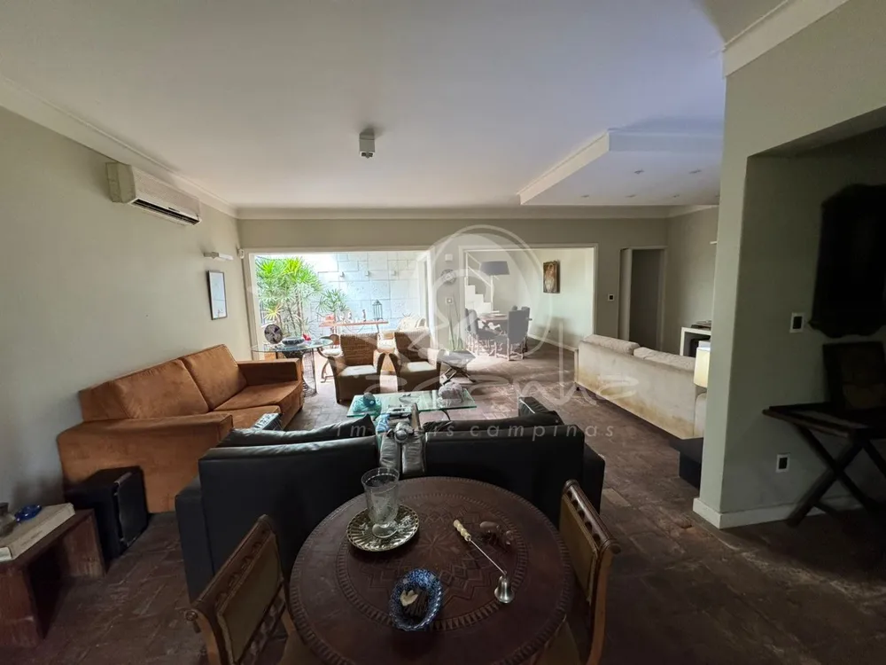Casa, 3 quartos, 374 m² - Foto 1