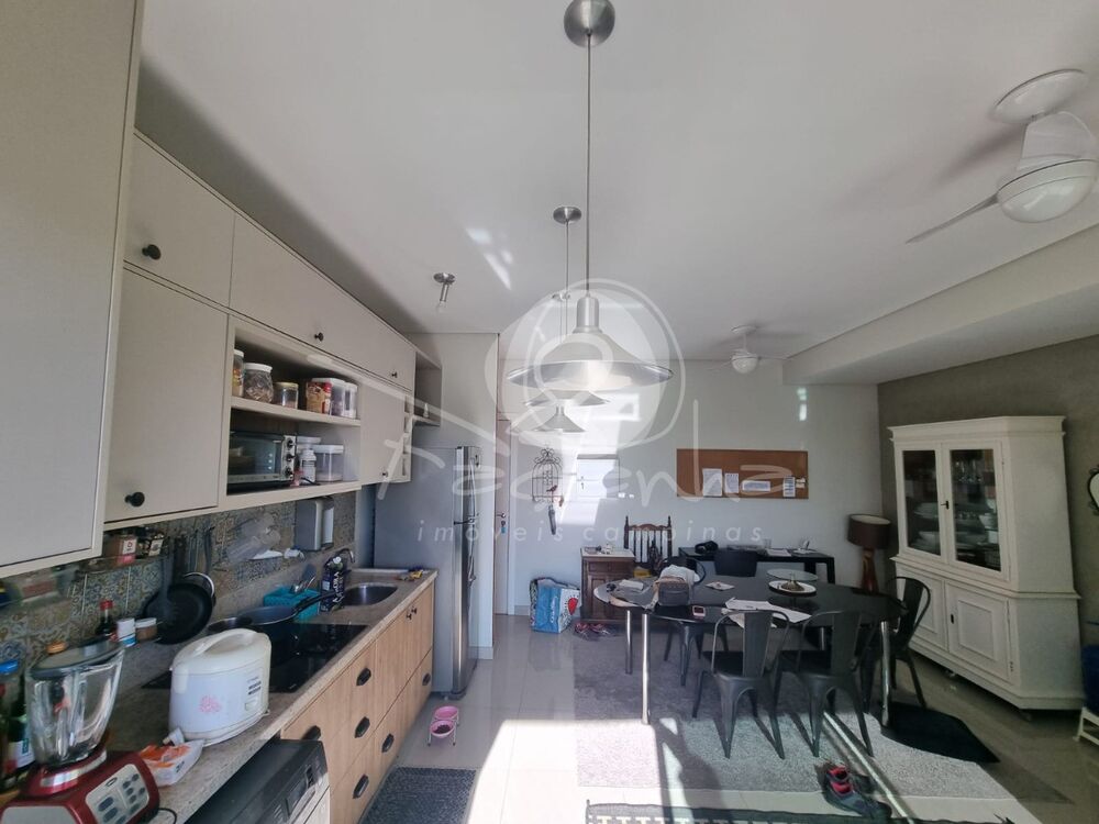 Apartamento à venda com 3 quartos, 70m² - Foto 2