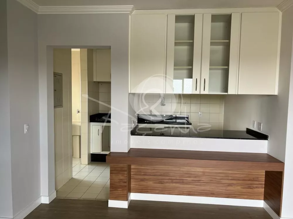 Apartamento à venda com 3 quartos, 92m² - Foto 2