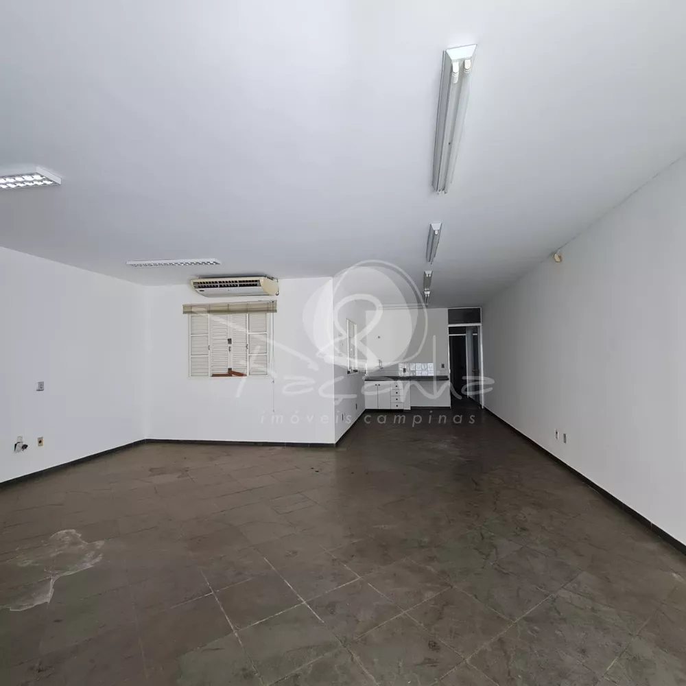 Sobrado à venda com 3 quartos, 180m² - Foto 1