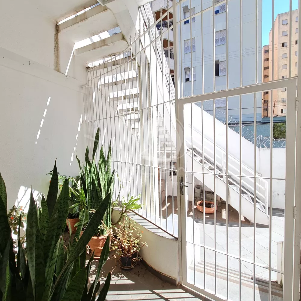 Sobrado à venda com 3 quartos, 180m² - Foto 4