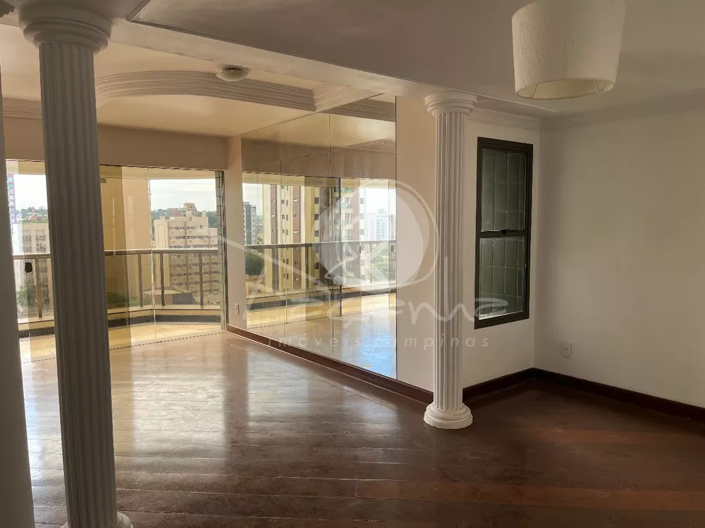 Apartamento à venda com 4 quartos, 218m² - Foto 2