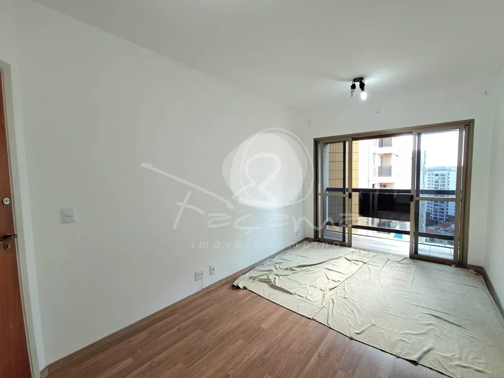 Apartamento à venda com 1 quarto, 65m² - Foto 2