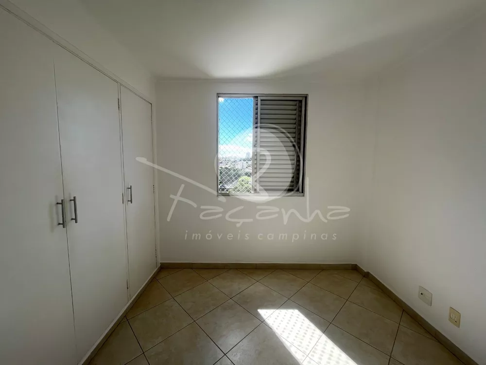 Apartamento à venda com 2 quartos, 73m² - Foto 4