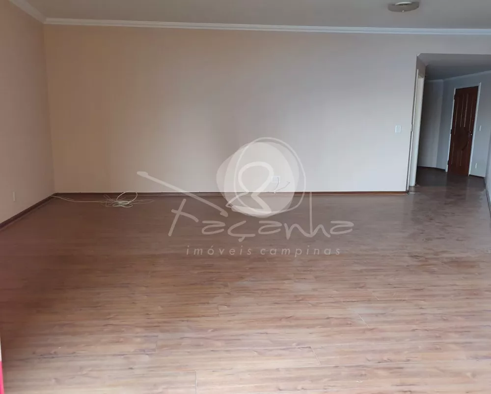 Apartamento à venda com 3 quartos, 147m² - Foto 2