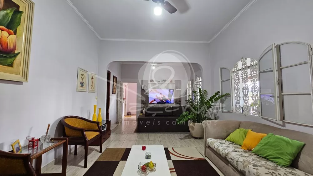 Sobrado à venda com 4 quartos, 188m² - Foto 1