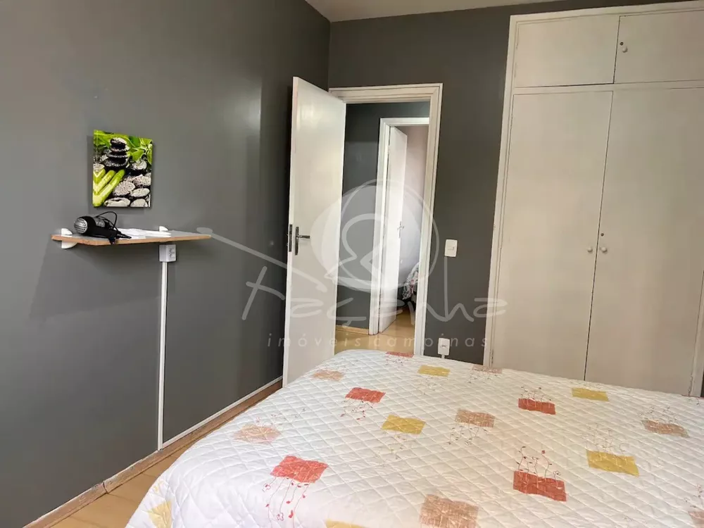 Apartamento à venda com 2 quartos, 66m² - Foto 4