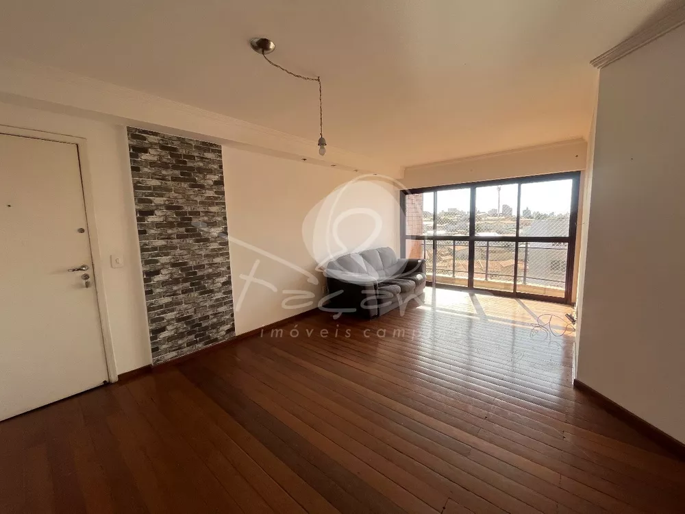 Apartamento à venda com 3 quartos, 100m² - Foto 2