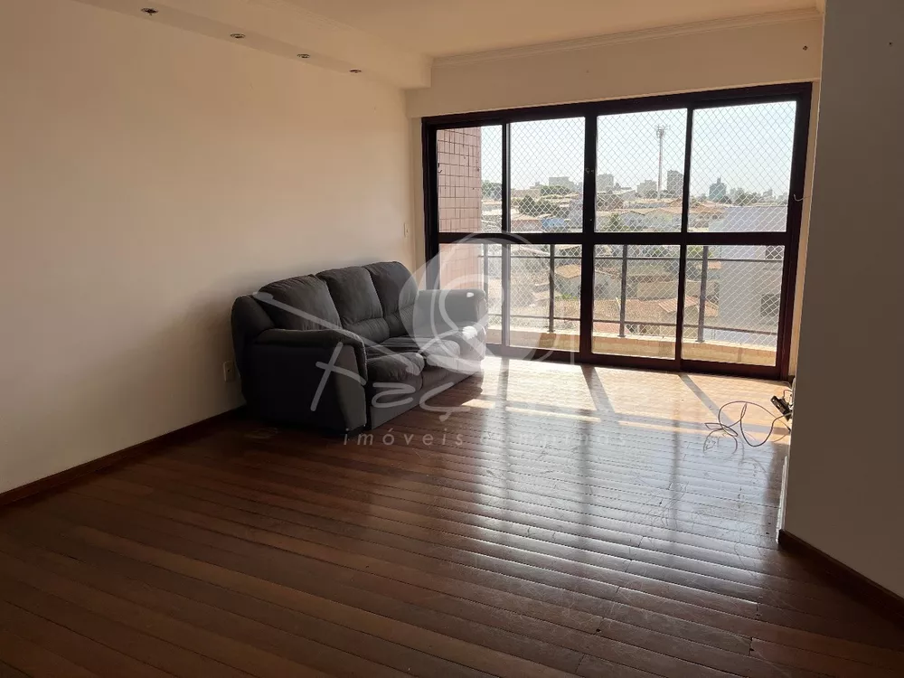 Apartamento à venda com 3 quartos, 100m² - Foto 1