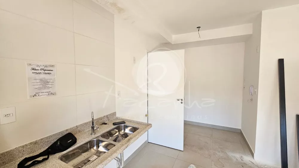 Apartamento à venda com 3 quartos, 104m² - Foto 2