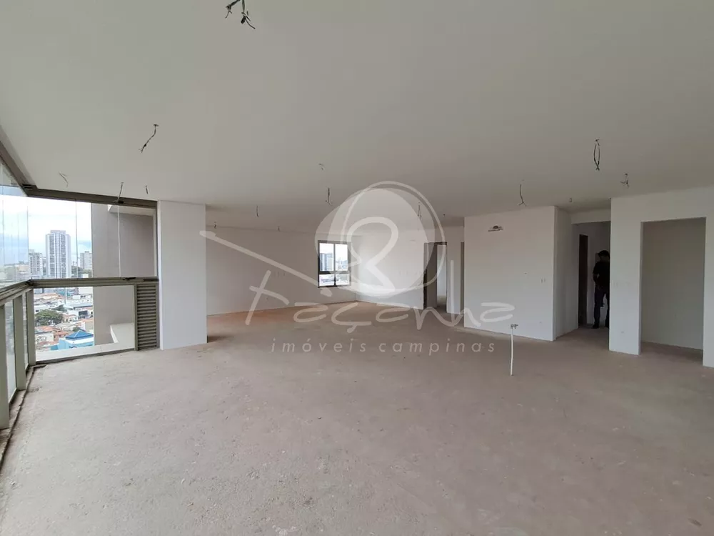 Apartamento à venda com 3 quartos, 178m² - Foto 2