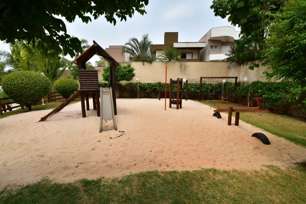 Casa, 4 quartos, 253 m² - Foto 10