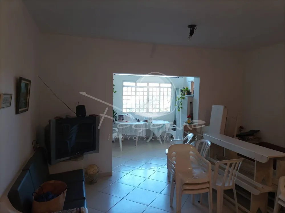 Chácara, 3 quartos, 3850 m² - Foto 1
