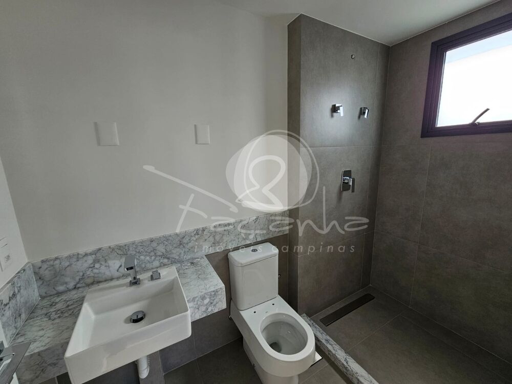 Apartamento à venda com 3 quartos, 190m² - Foto 1