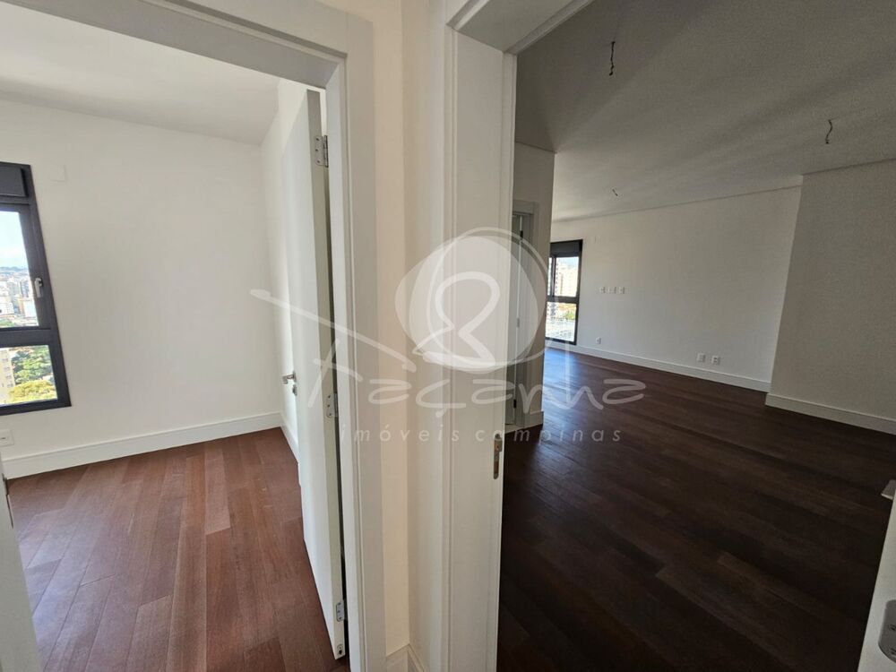 Apartamento à venda com 3 quartos, 190m² - Foto 2