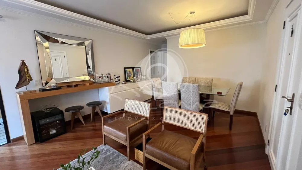 Apartamento à venda com 3 quartos, 156m² - Foto 2