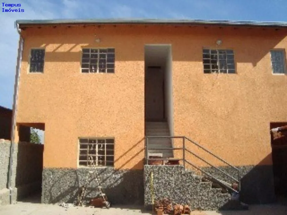 Casa de Condomínio à venda com 2 quartos, 250m² - Foto 2