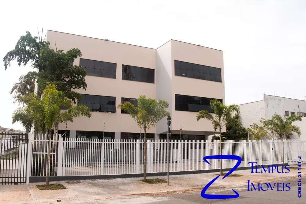 Depósito-Galpão-Armazém para alugar, 750m² - Foto 1