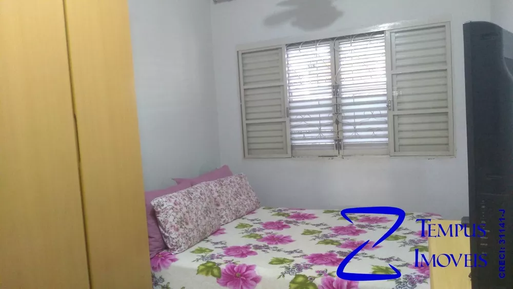 Casa à venda com 4 quartos, 171m² - Foto 3