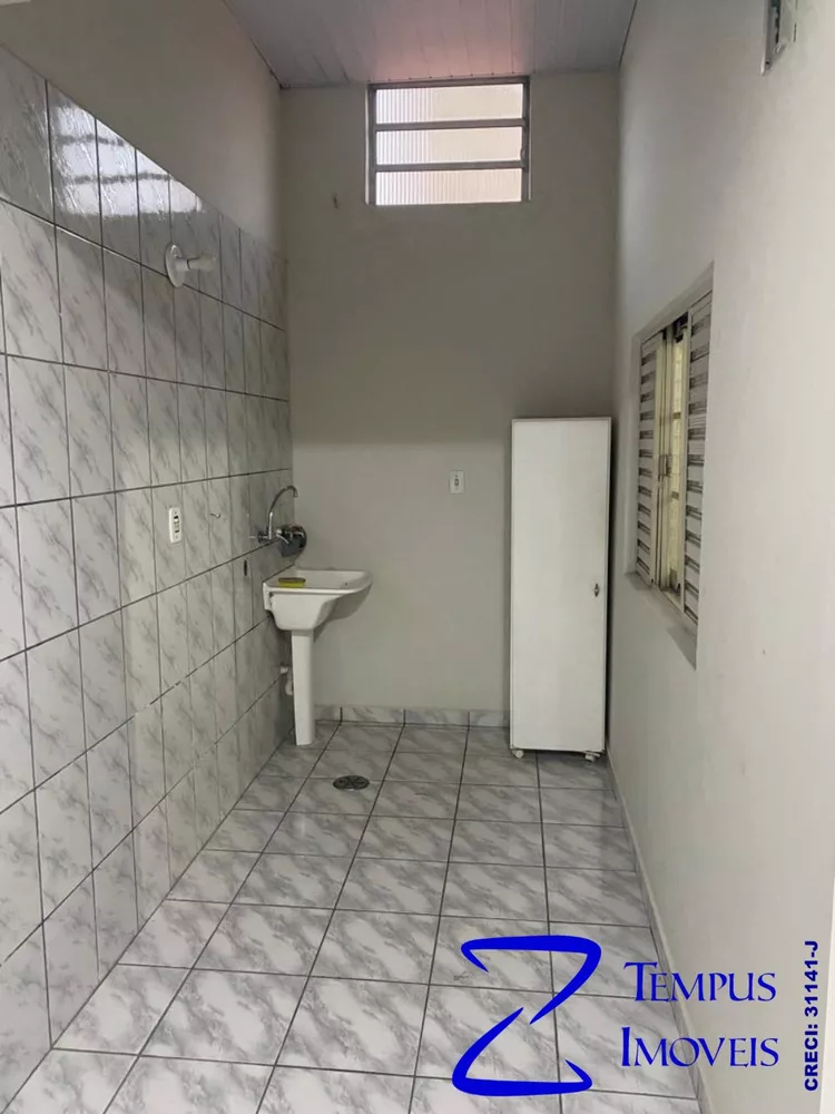 Sobrado à venda com 3 quartos, 213m² - Foto 11