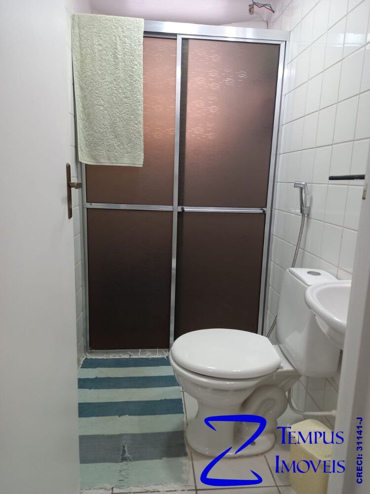 Apartamento à venda com 3 quartos, 77m² - Foto 1