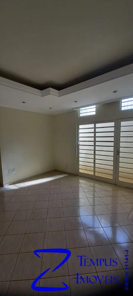 Casa, 4 quartos, 300 m² - Foto 3