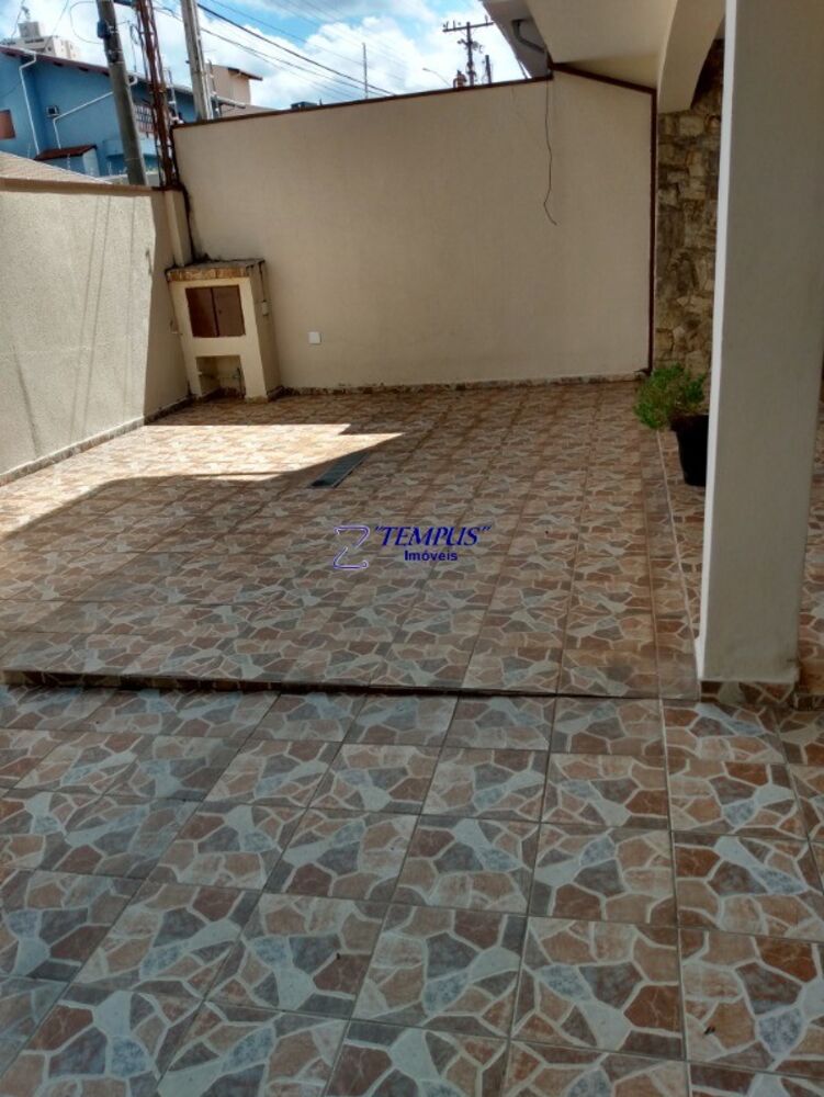 Sobrado, 5 quartos, 385 m² - Foto 2