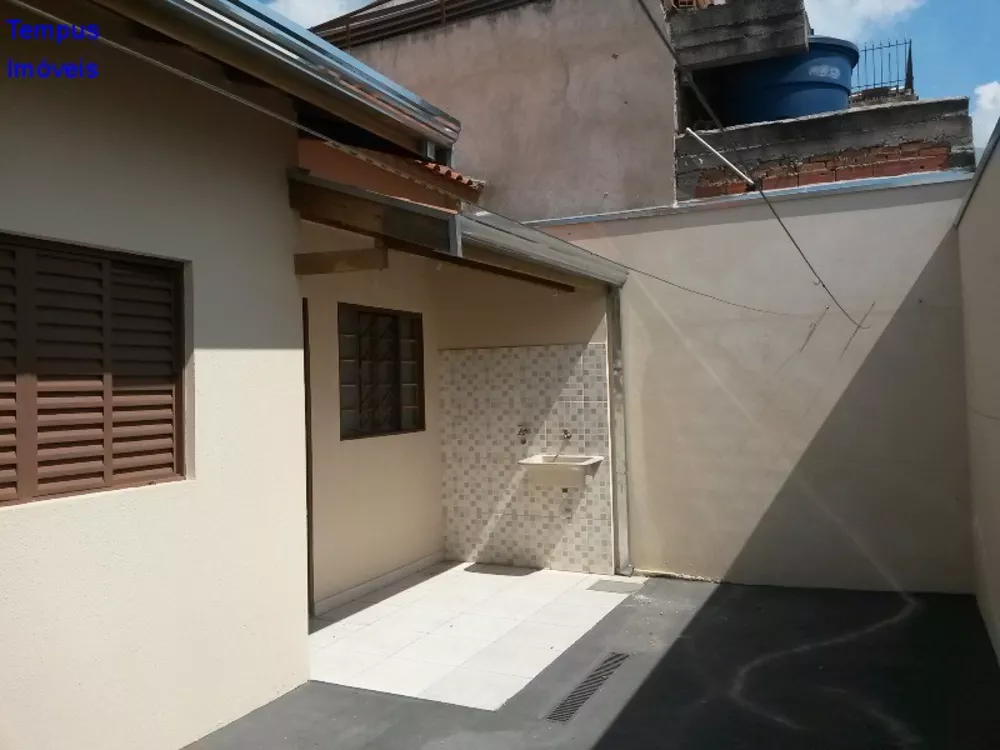 Casa à venda com 2 quartos, 120m² - Foto 8