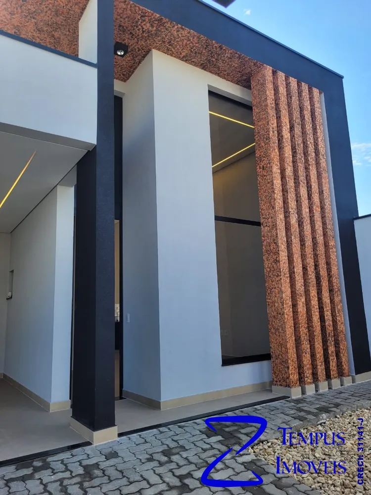Casa, 3 quartos, 161 m² - Foto 1