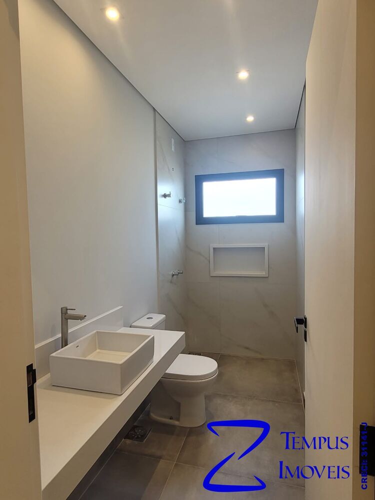 Casa, 3 quartos, 161 m² - Foto 1
