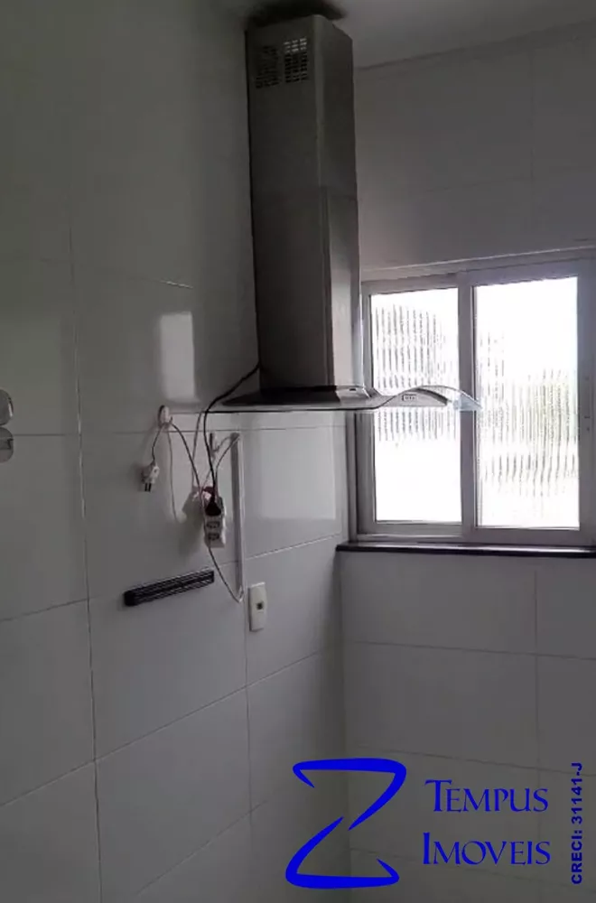 Apartamento à venda com 3 quartos, 95m² - Foto 7