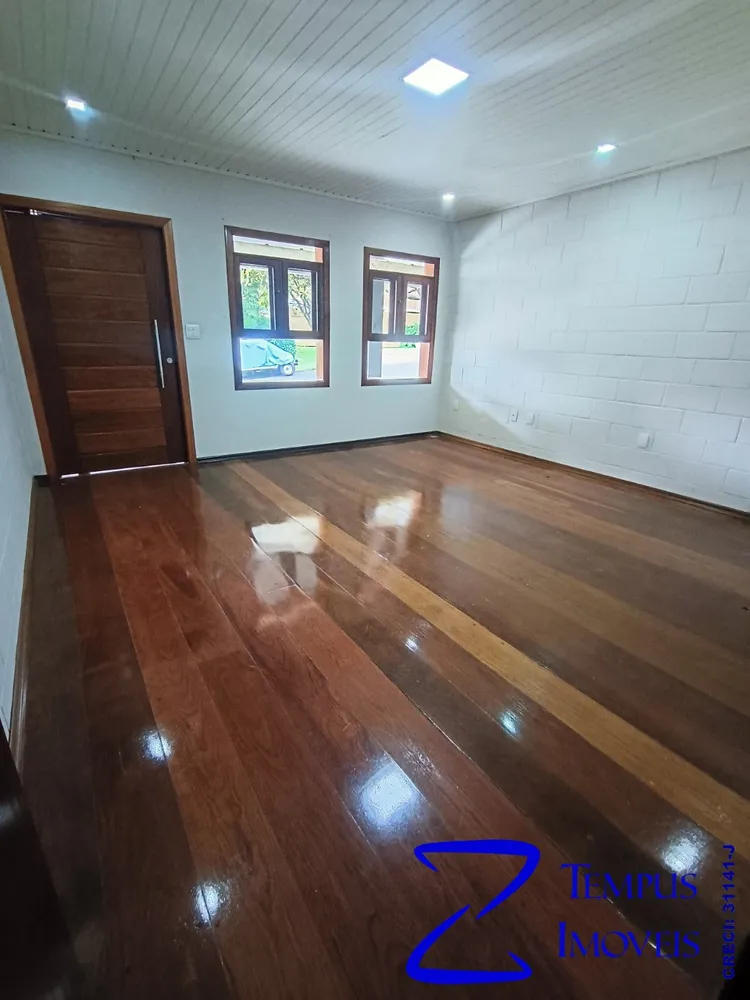 Casa, 3 quartos, 300 m² - Foto 3