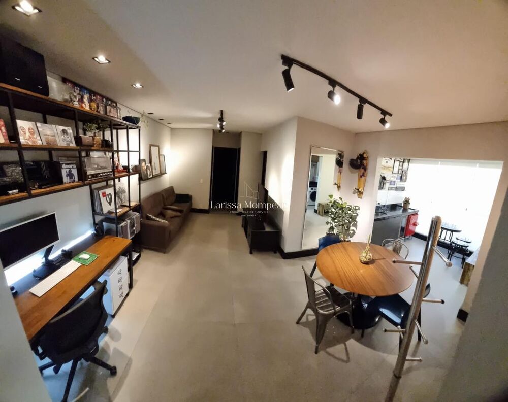 Apartamento à venda com 3 quartos, 76m² - Foto 1