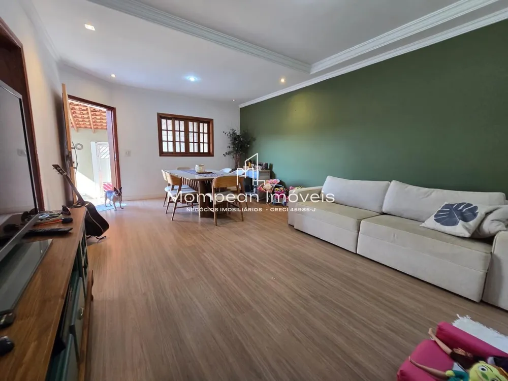 Casa, 3 quartos, 250 m² - Foto 6