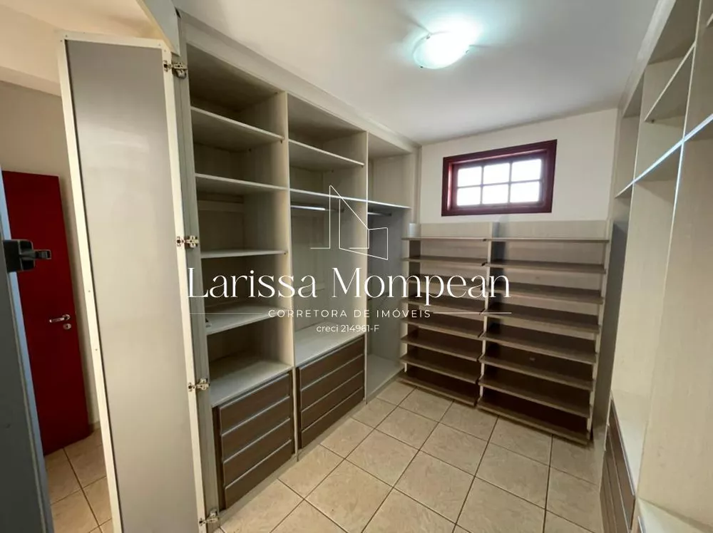 Casa à venda com 3 quartos, 245m² - Foto 5