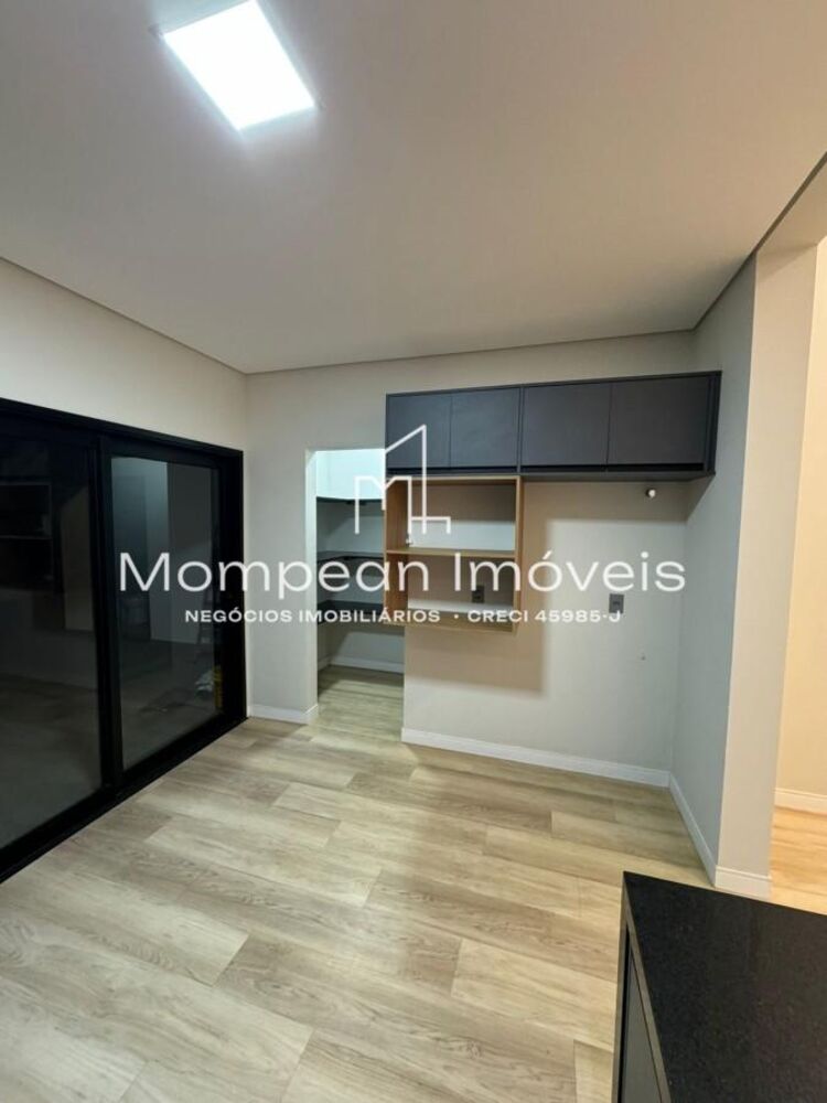 Casa de Condomínio para alugar com 3 quartos, 280m² - Foto 8