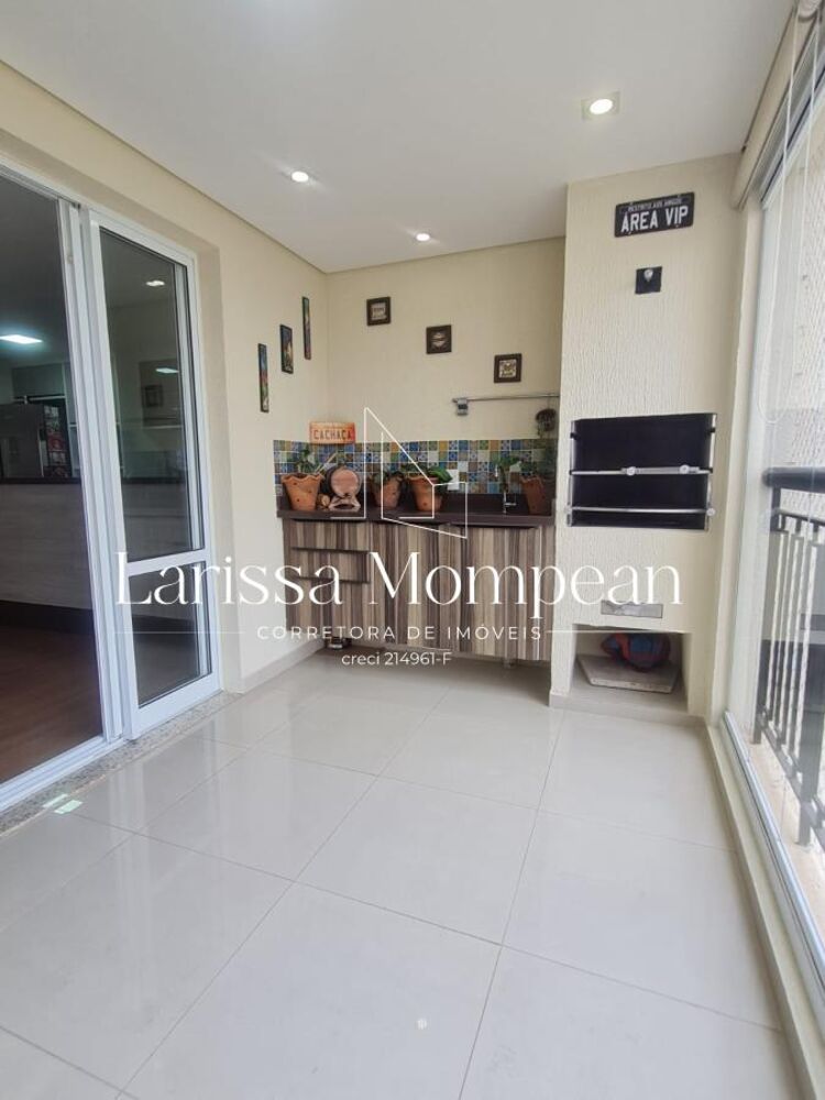 Apartamento à venda com 3 quartos, 131m² - Foto 7