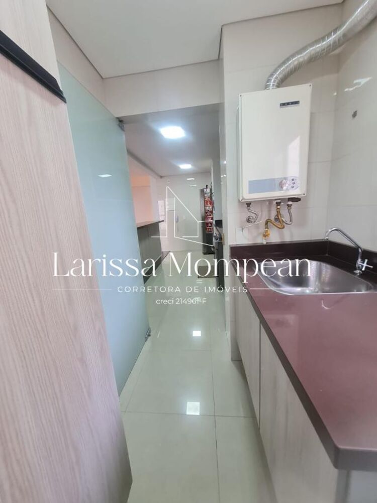 Apartamento à venda com 3 quartos, 131m² - Foto 9