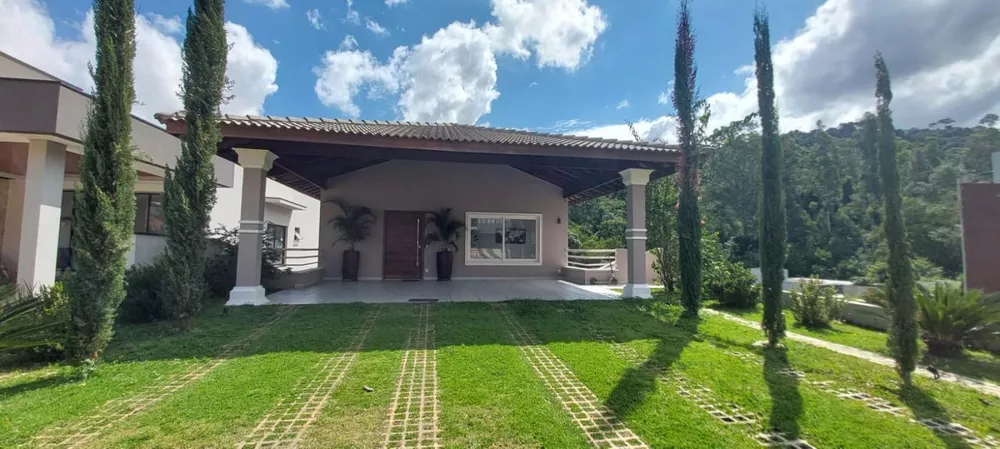 Casa de Condomínio à venda com 3 quartos, 383m² - Foto 2