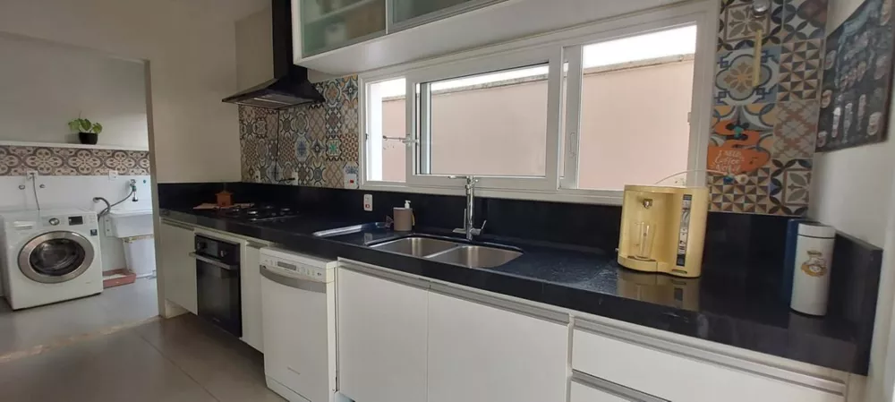 Casa de Condomínio à venda com 3 quartos, 383m² - Foto 16