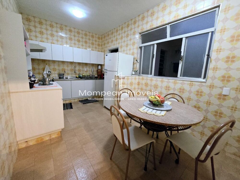Casa, 3 quartos, 225 m² - Foto 1