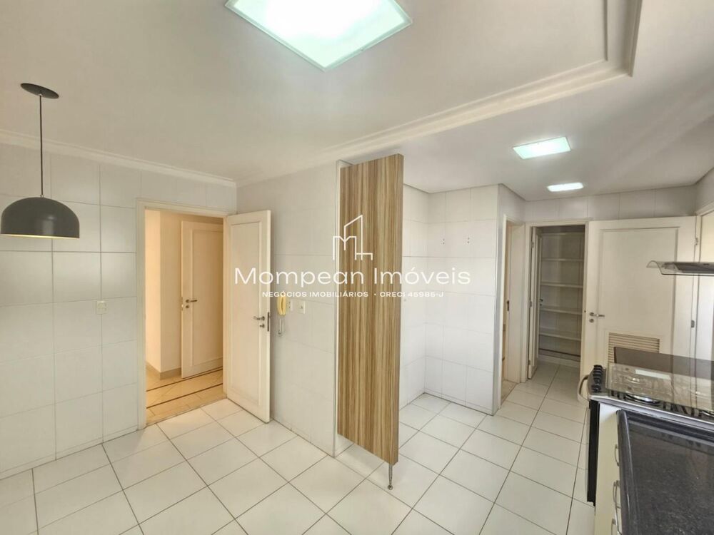 Apartamento à venda com 3 quartos, 150m² - Foto 5
