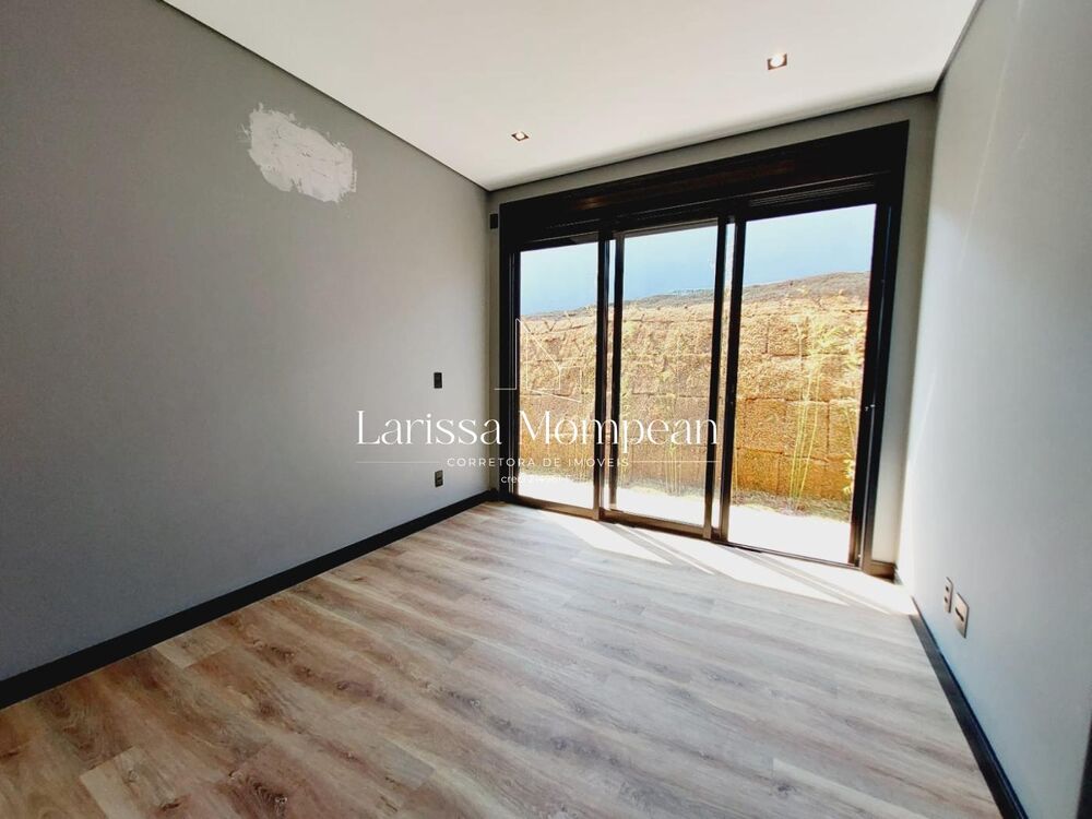 Casa de Condomínio à venda com 4 quartos, 1024m² - Foto 1