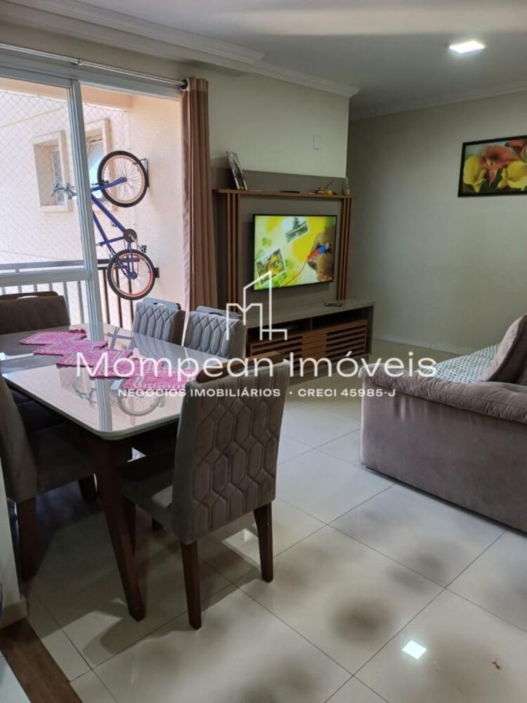 Apartamento à venda com 3 quartos, 77m² - Foto 2