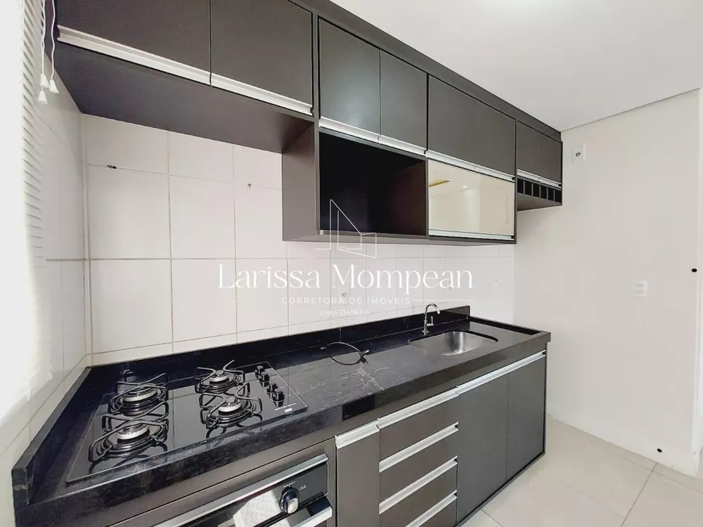 Apartamento à venda com 2 quartos, 50m² - Foto 2