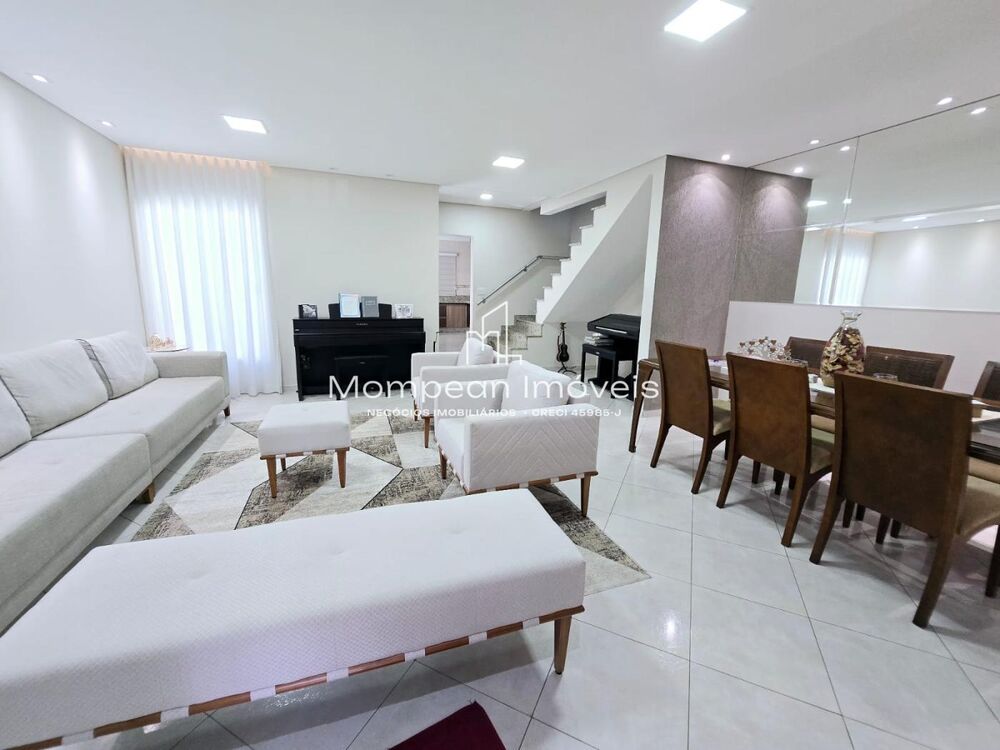 Casa, 3 quartos, 126 m² - Foto 1