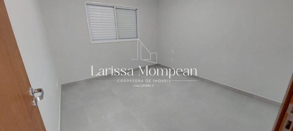 Casa, 3 quartos, 250 m² - Foto 1